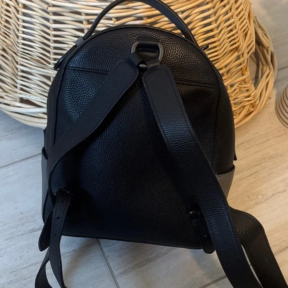 Coach Black Leather Backpack - Picture 2 of 13